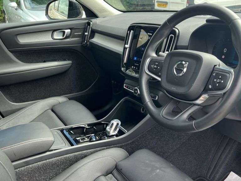 Volvo XC40 Xc40 2.0 B4p Ultra Dark Gold #5