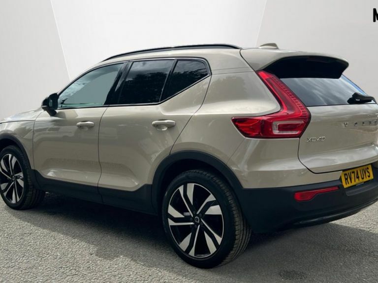 Volvo XC40 Xc40 2.0 B4p Ultra Dark Gold #2