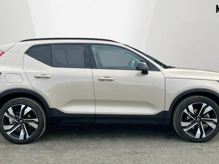 Volvo XC40 Volvo Xc40 Ultra B4 Mhev Gold #3