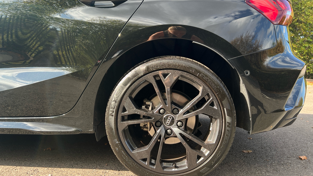 Audi A3 A3 1.5 Tfsi E 204 Black Edition S Tronic Black #5