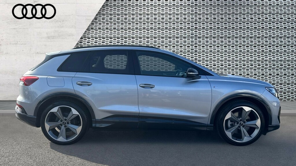 Audi Q4 E Tron Q4 210Kw 45 82Kwh Black Edition Silver #4