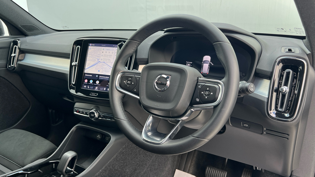 Volvo XC40 Xc40 2.0 B4p Plus Dark Black #4