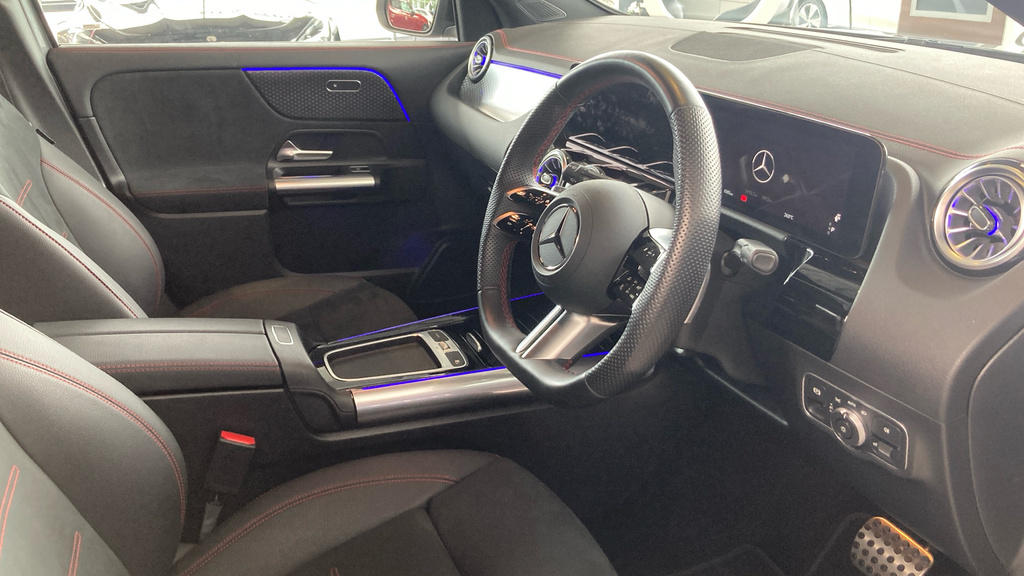 Mercedes-Benz EQA Eqa 250 140Kw Urban Edition 70.5Kwh Grey #3