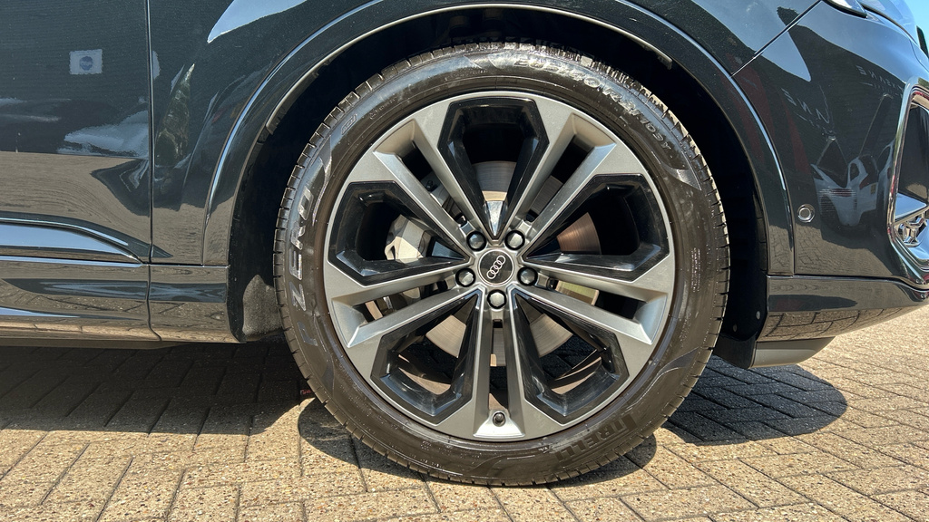 Audi Q7 Q7 3.0 Tdi Quattro 286 Black Edition Tiptronic KS75WNH Black #5