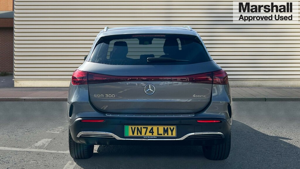 Mercedes-Benz EQA Eqa 300 4M 168Kw Amg Line Executive 66.5Kwh At Grey #4