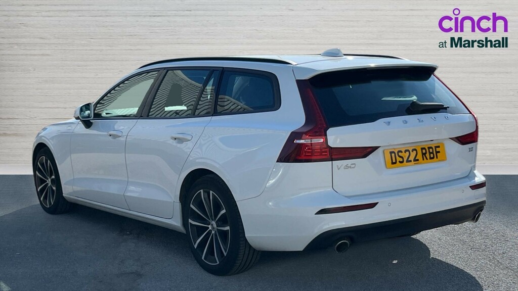 Volvo V60 V60 2.0 B3p Momentum 7 Speed White #5
