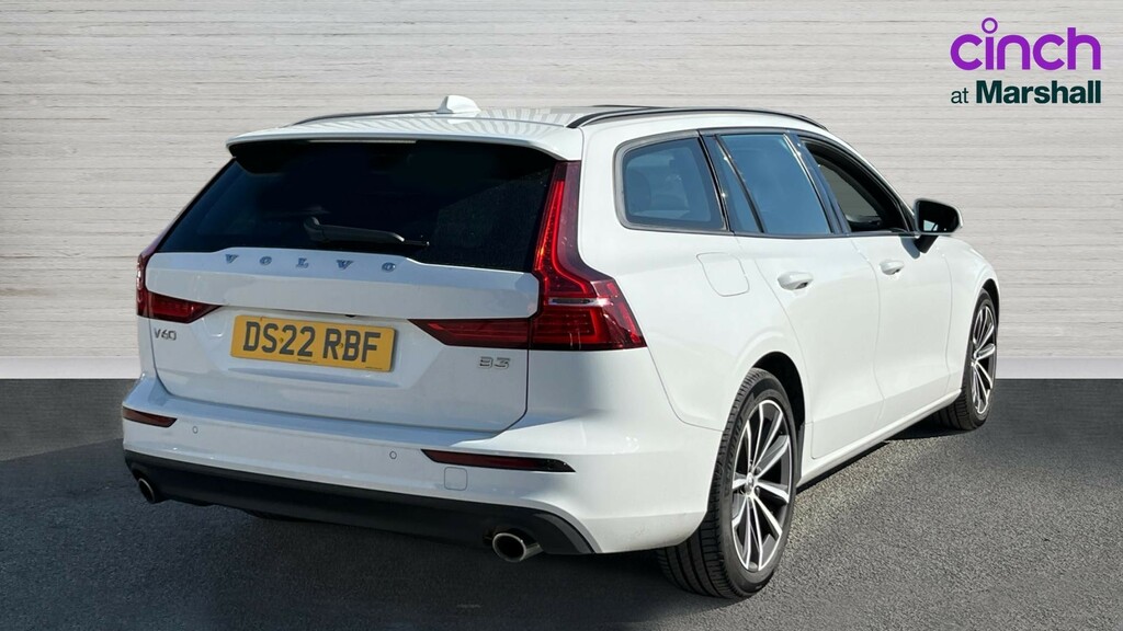 Volvo V60 V60 2.0 B3p Momentum 7 Speed White #3