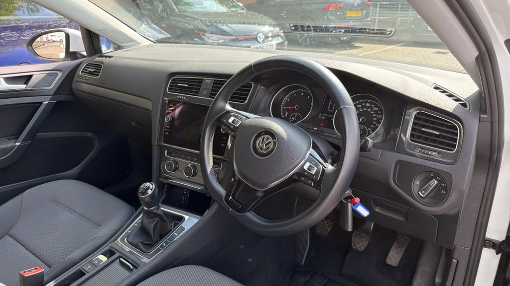 Volkswagen Golf Golf 1.0 Tsi 110 Se White #6