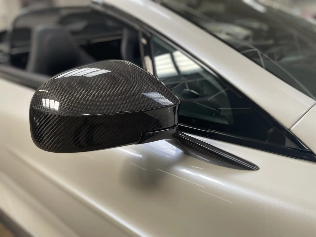 Aston Martin Vanquish V12 Carbon Black Ed 22 Touchtronic Silver #17