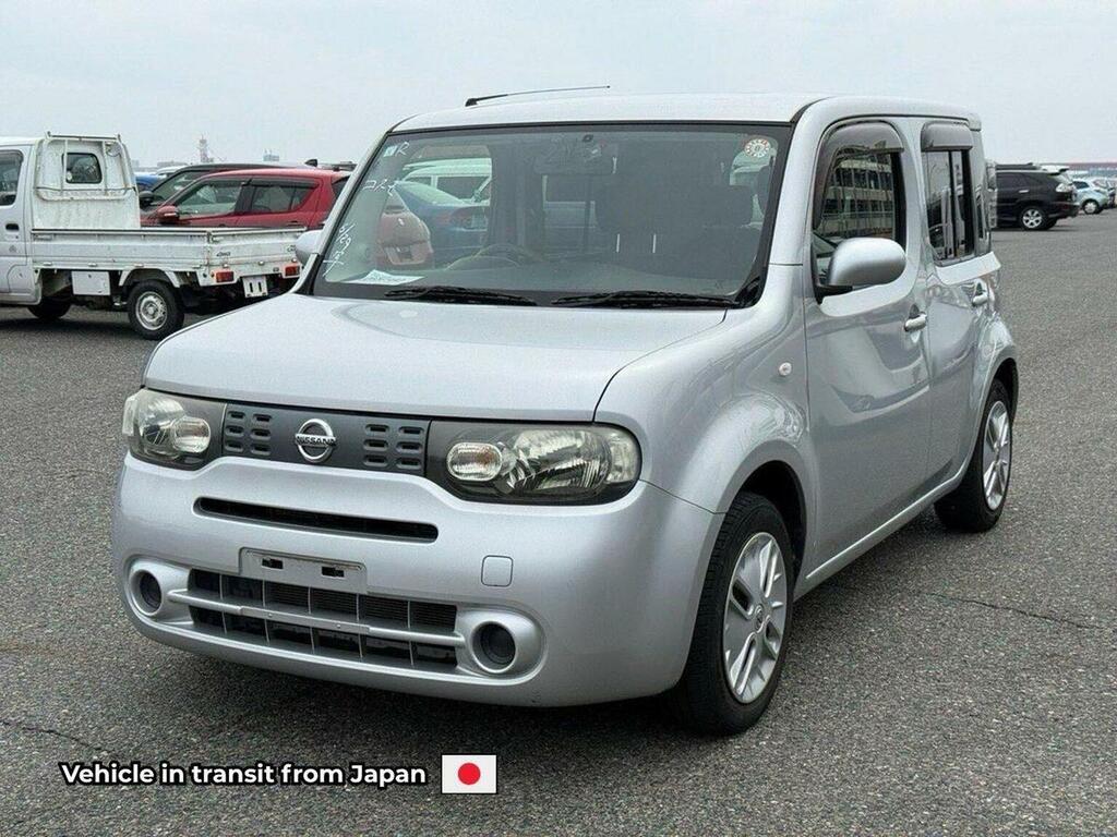 Nissan Cube 15X Cvt Silver
