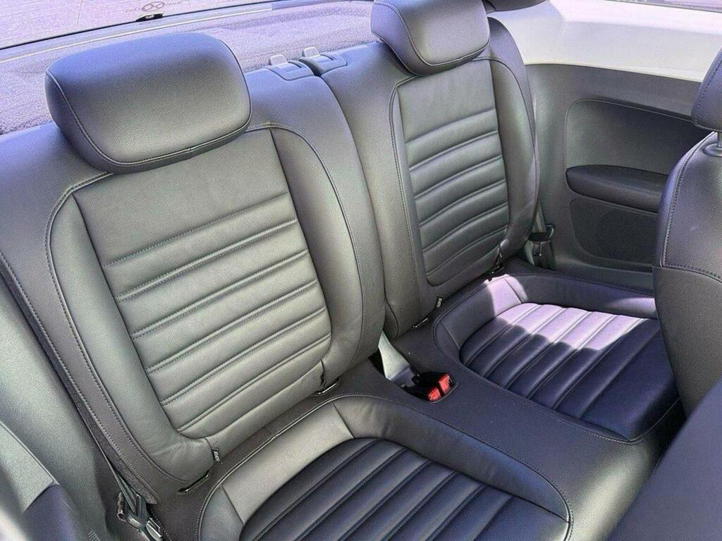 Volkswagen Beetle 1.6 Tdi Bluemotion Tech Design Cabriolet Dsg Euro Black #15