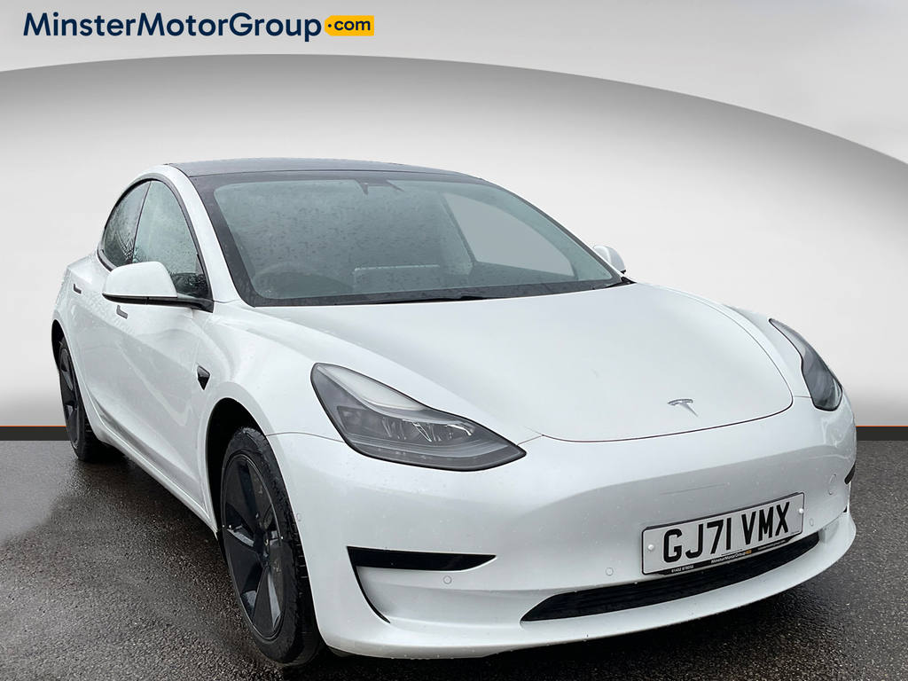 Tesla Model 3 Standard Range White