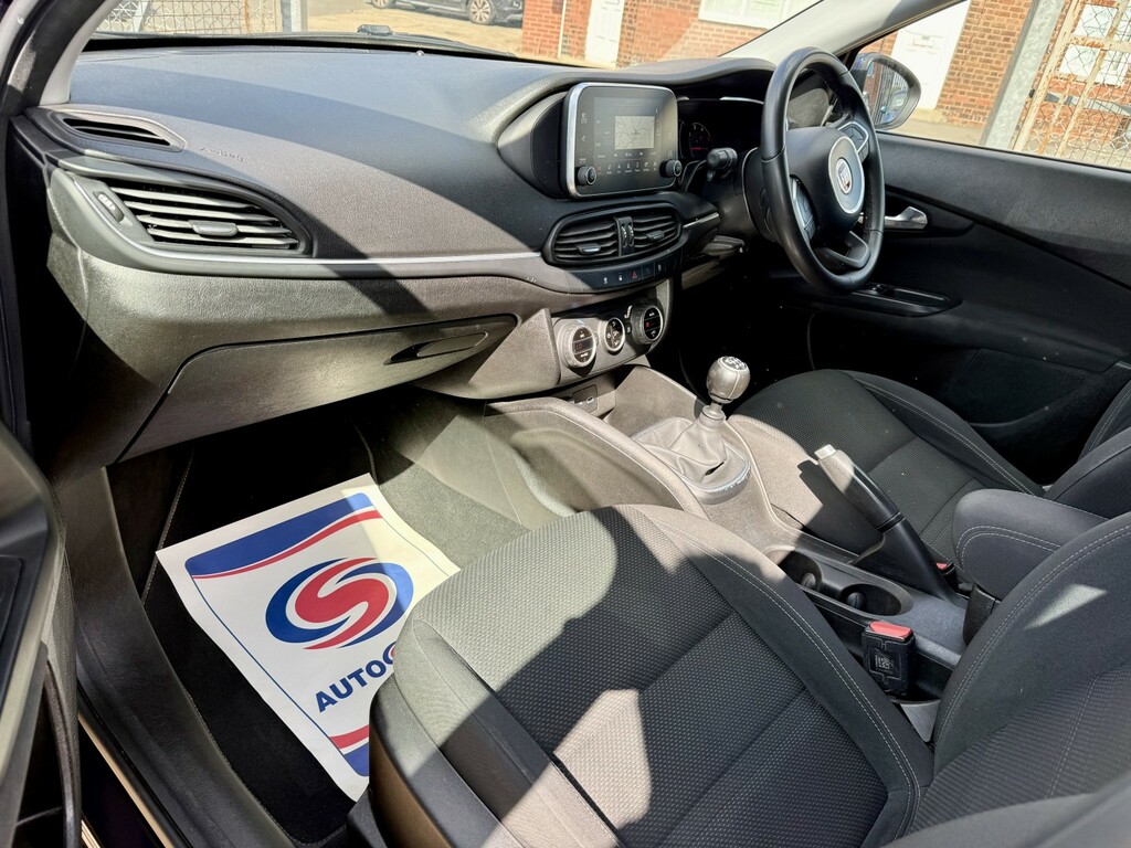 Fiat Tipo 1.6 Multijetii Lounge Euro 6 Ss Grey #9