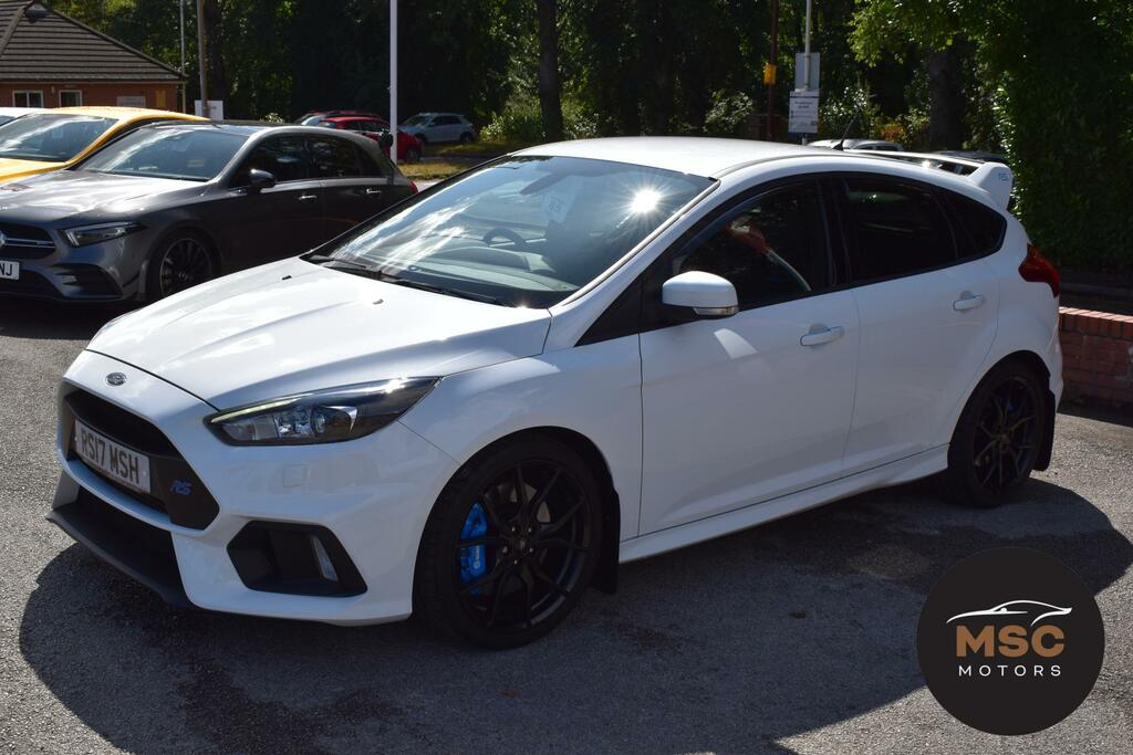 Ford Focus 2.3T Ecoboost Rs Hatchback Awd E White #5