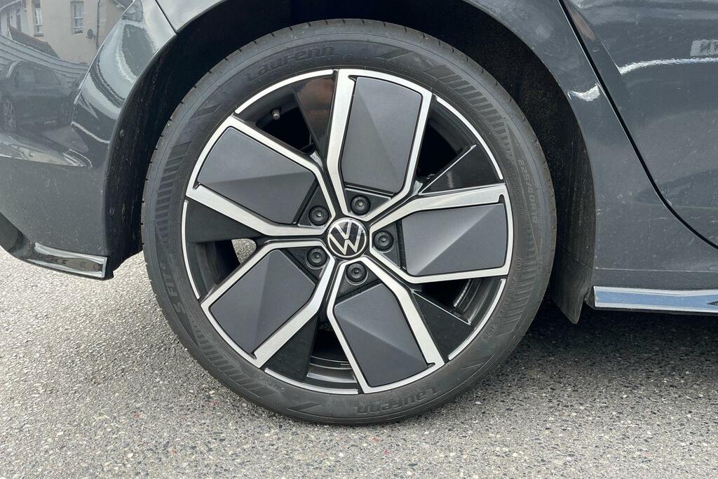 Volkswagen Golf 2.0 Tdi 150 Black Edition Dsg Grey #5