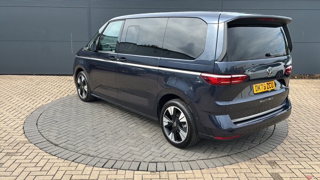 Volkswagen Multivan 2.0 Tdi Style Dsg 150 Ps Blue #3