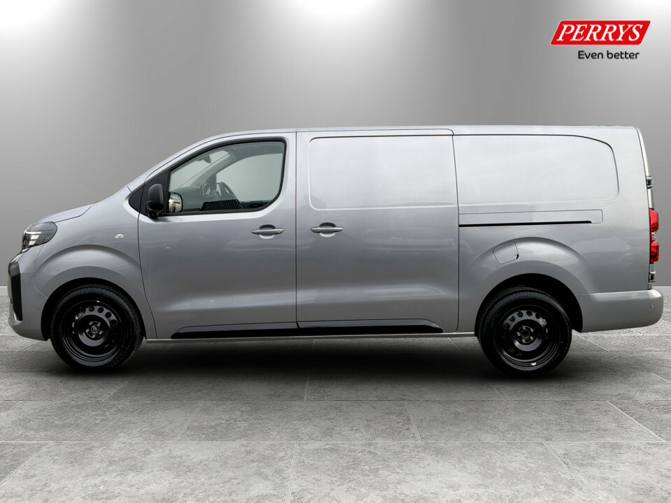 Vauxhall Vivaro 2.2 Turbo D 150 Pro H1 Van #4