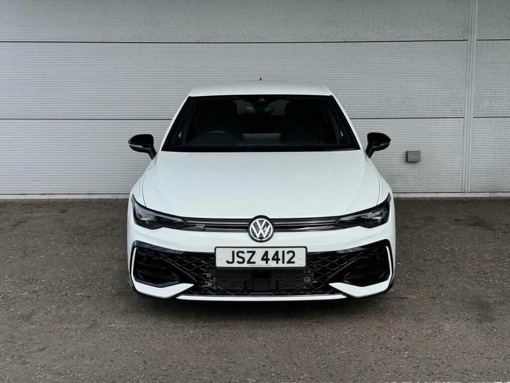 Volkswagen Golf 1.5 Etsi Black Edition 150 Bhp Dsg White #2