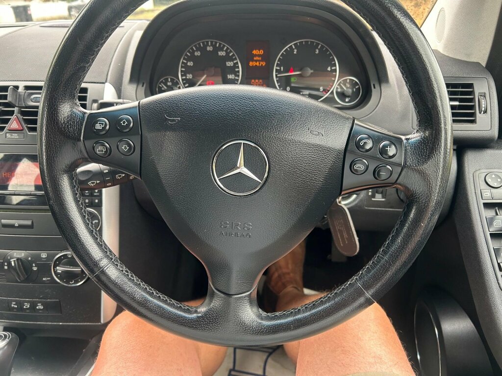 Mercedes-Benz A Class 1.5 A150 Special Edition Cvt Black #20