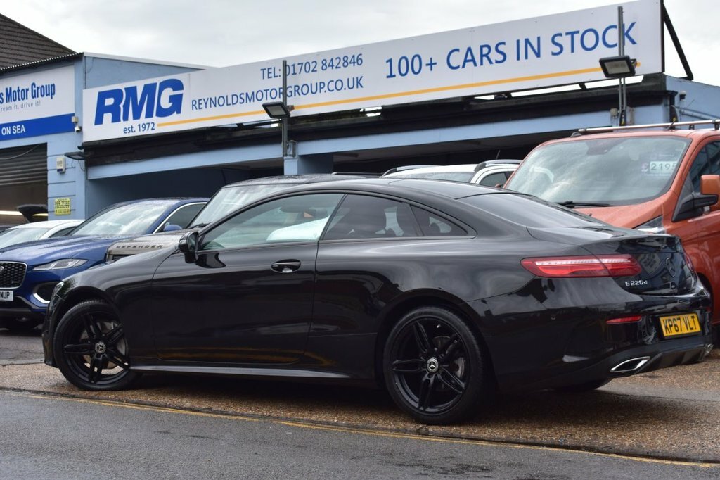 Mercedes-Benz E Class 2L Amg Line Black #5