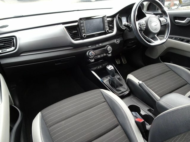 Kia Stonic 1.0 T-gdi First Edition Euro 6 Ss Yellow #3