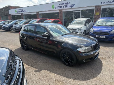 BMW 1 Series 120D M Sport Black #1