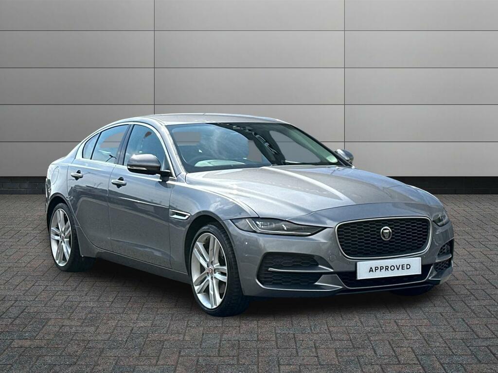 Jaguar XE 2.0 D180 Hse Awd Euro 6 Ss Grey