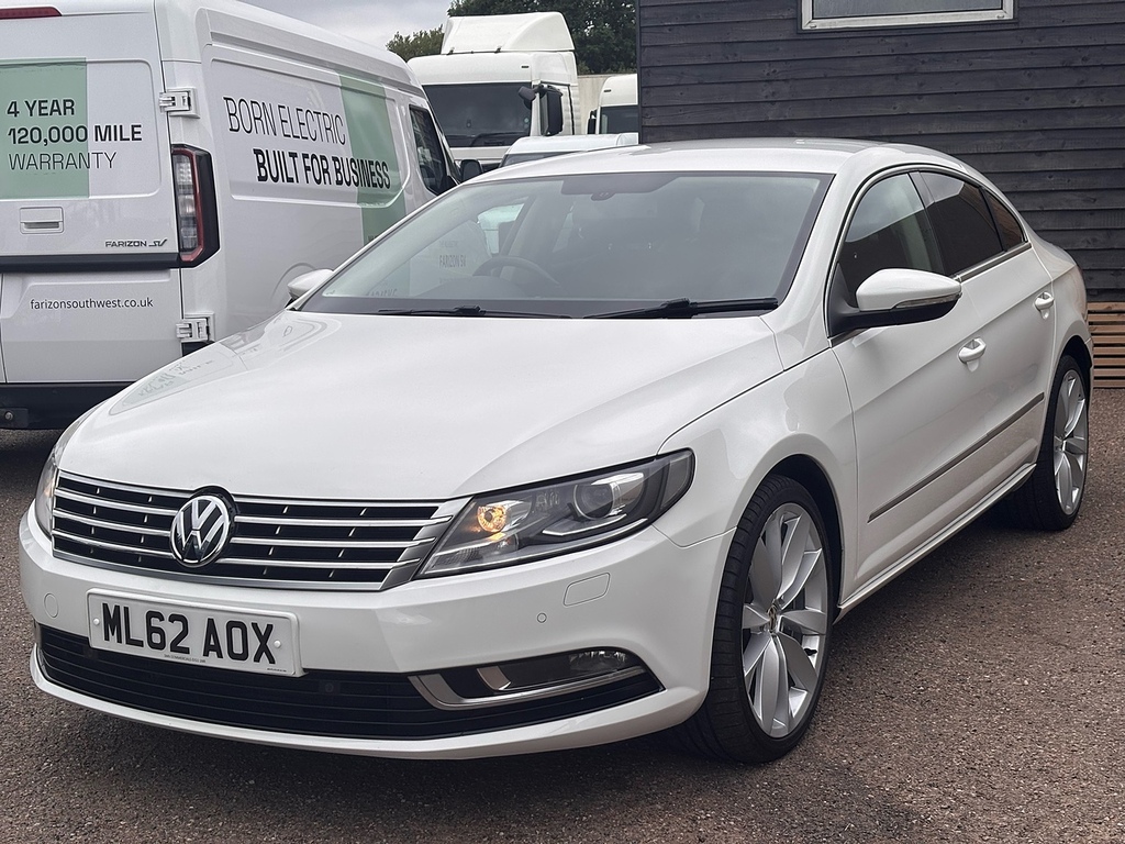 Volkswagen CC Tdi Bluemotion Tech Gt White #3