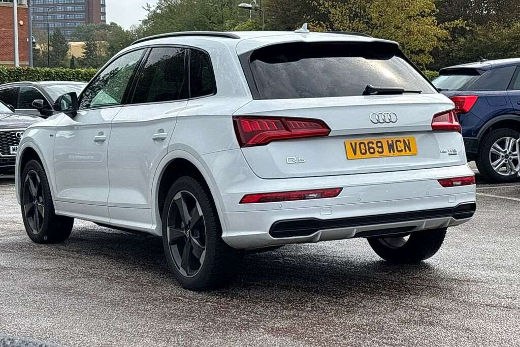 Audi Q5 45 Tfsi Quattro Black Edition S Tronic 2019 White #3