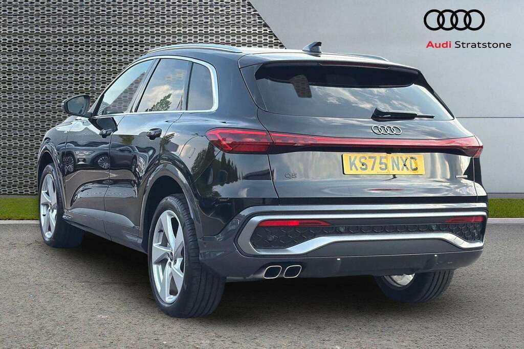 Audi Q5 2.0 Tdi Quattro S Line S Tronic 2025 Black #3