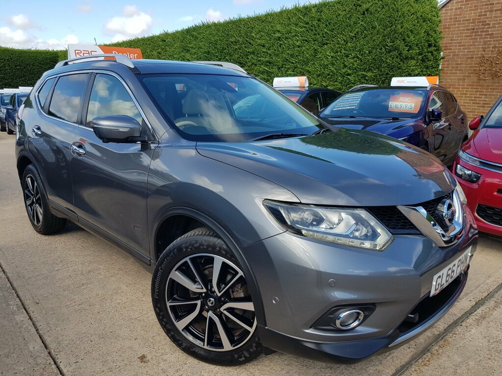 Nissan X-Trail 1.6 Dci Tekna - High Spec Low Mileage GL66PHN Grey #3