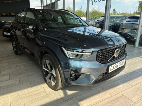 Volvo XC40 2.0 B4 Mhev