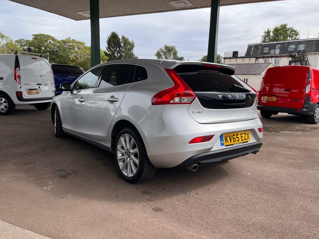 Volvo V40 Hatchback 2.0 D4 Se Lux Nav Euro 6 Ss 2015 Silver #4