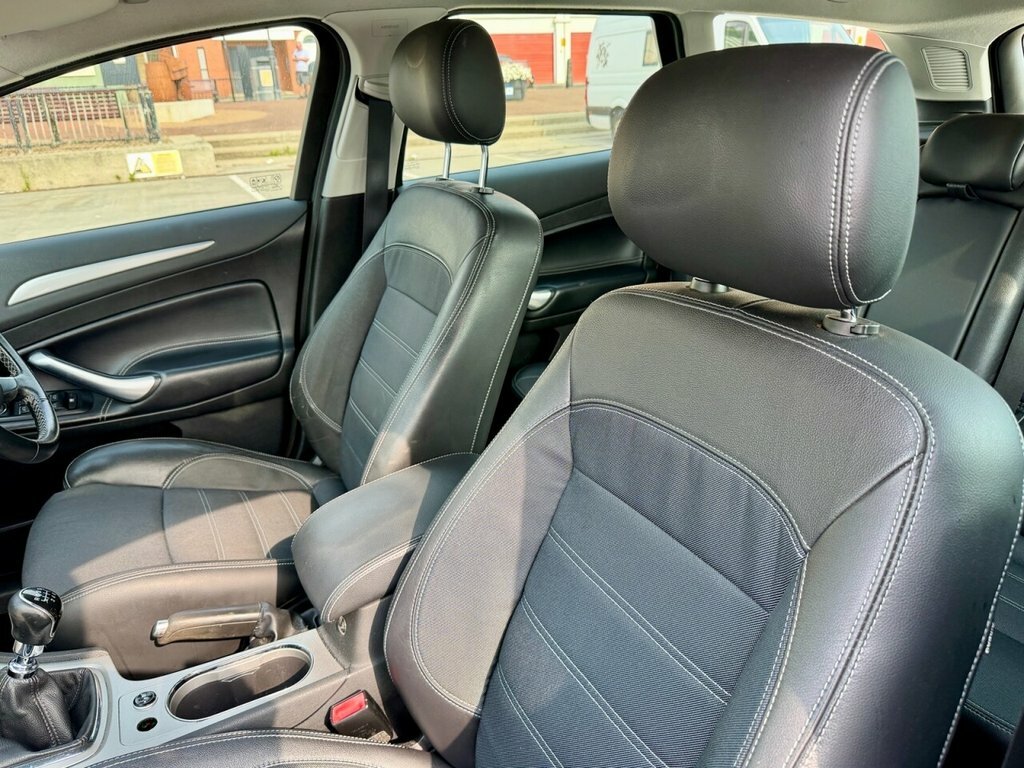 Ford Mondeo Titanium X Tdci 5-Door Silver #38