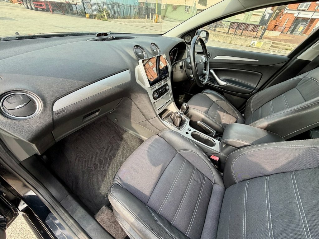 Ford Mondeo Titanium X Tdci 5-Door Silver #39