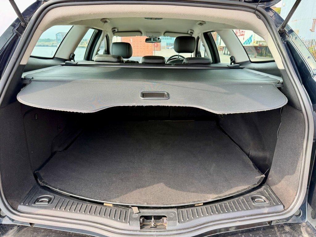 Ford Mondeo Titanium X Tdci 5-Door Silver #26