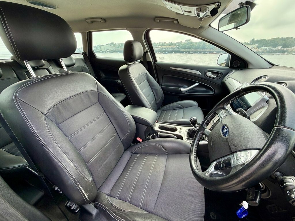 Ford Mondeo Titanium X Tdci 5-Door Silver #5
