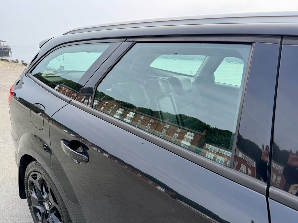 Ford Mondeo Titanium X Tdci 5-Door Silver #20