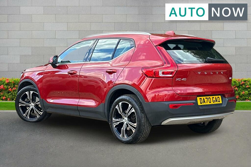 Volvo XC40 B4 Inscription Pro Mhev Red #5