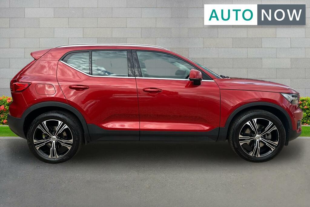 Volvo XC40 B4 Inscription Pro Mhev Red #4