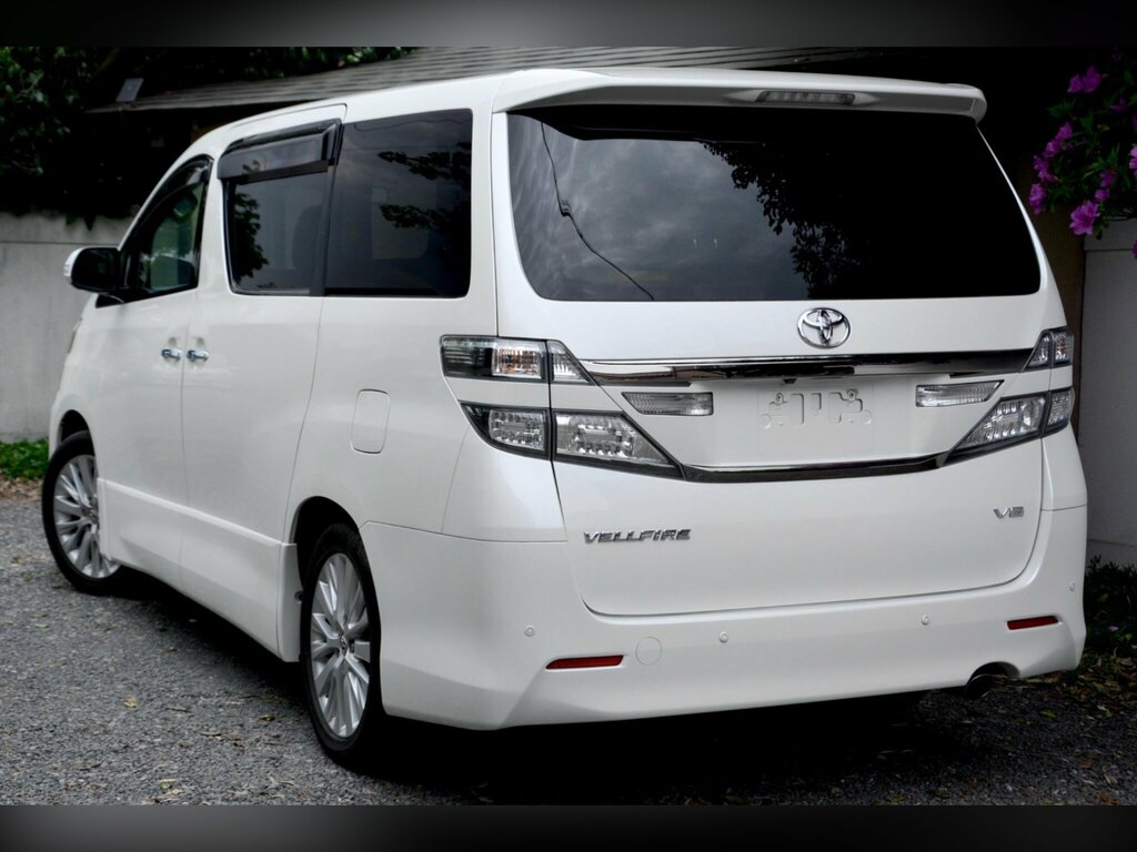 Toyota Vellfire 2.4 201212 8 Seats Double S Black #11