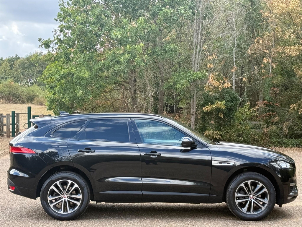 Jaguar F-Pace 2017 2.0 P250i R-sport Awd Euro 6 Ss Black #3