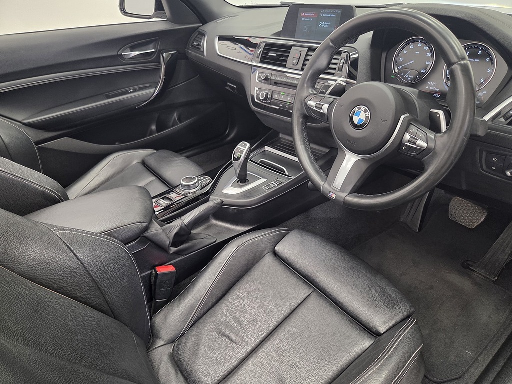BMW 2 Series 2.0 220D M Sport Convertible Euro White #4