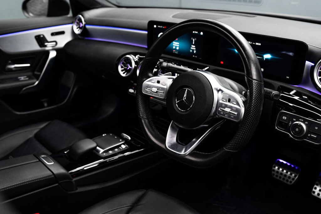 Mercedes-Benz CLA Class Cla 180 Amg Line Premium Plus Tip Grey #22