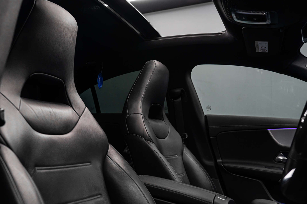 Mercedes-Benz CLA Class Cla 180 Amg Line Premium Plus Tip Grey #12