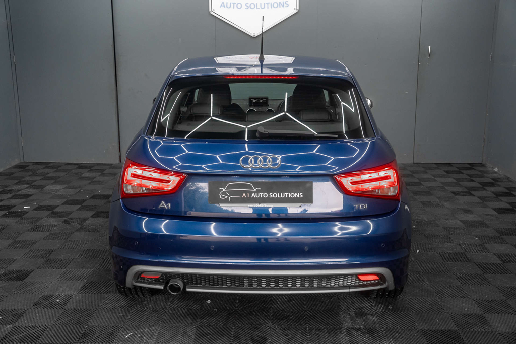 Audi A1 Sportback Tdi S Line #3