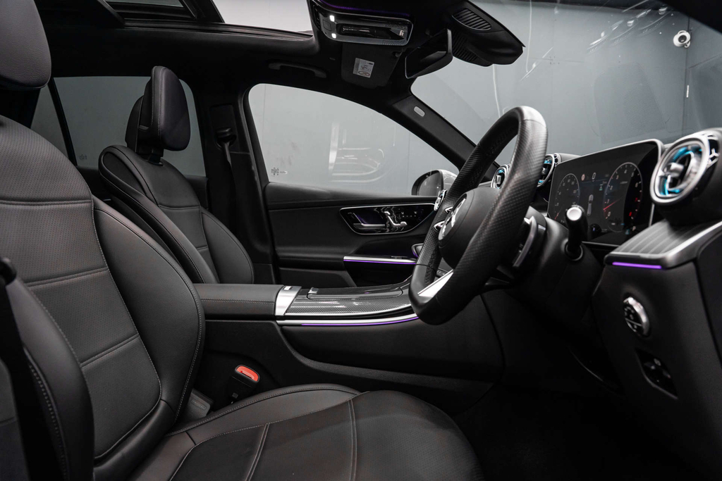 Mercedes-Benz GLC Class Glc 300E 4Matic Urban Edition Coupe White #26