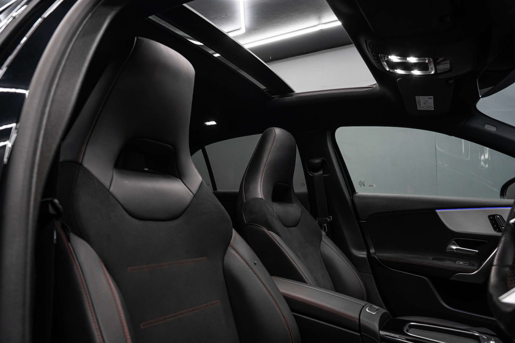 Mercedes-Benz A Class Amg Line Premium D A #6