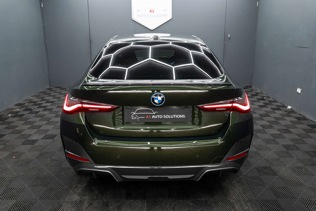 BMW i4 Edrive 40 M Sport Green #3