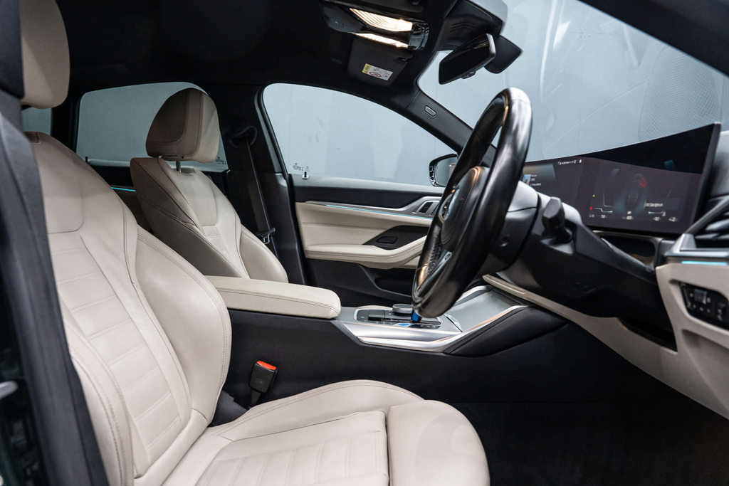 BMW i4 Edrive 40 M Sport Green #4